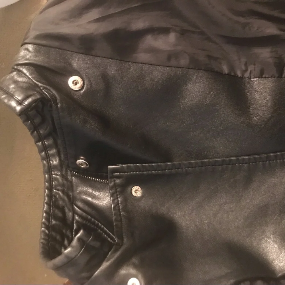 Black Vegan leather bomber jacket w/ polished silver detail. Size small - Picture 8 of 8